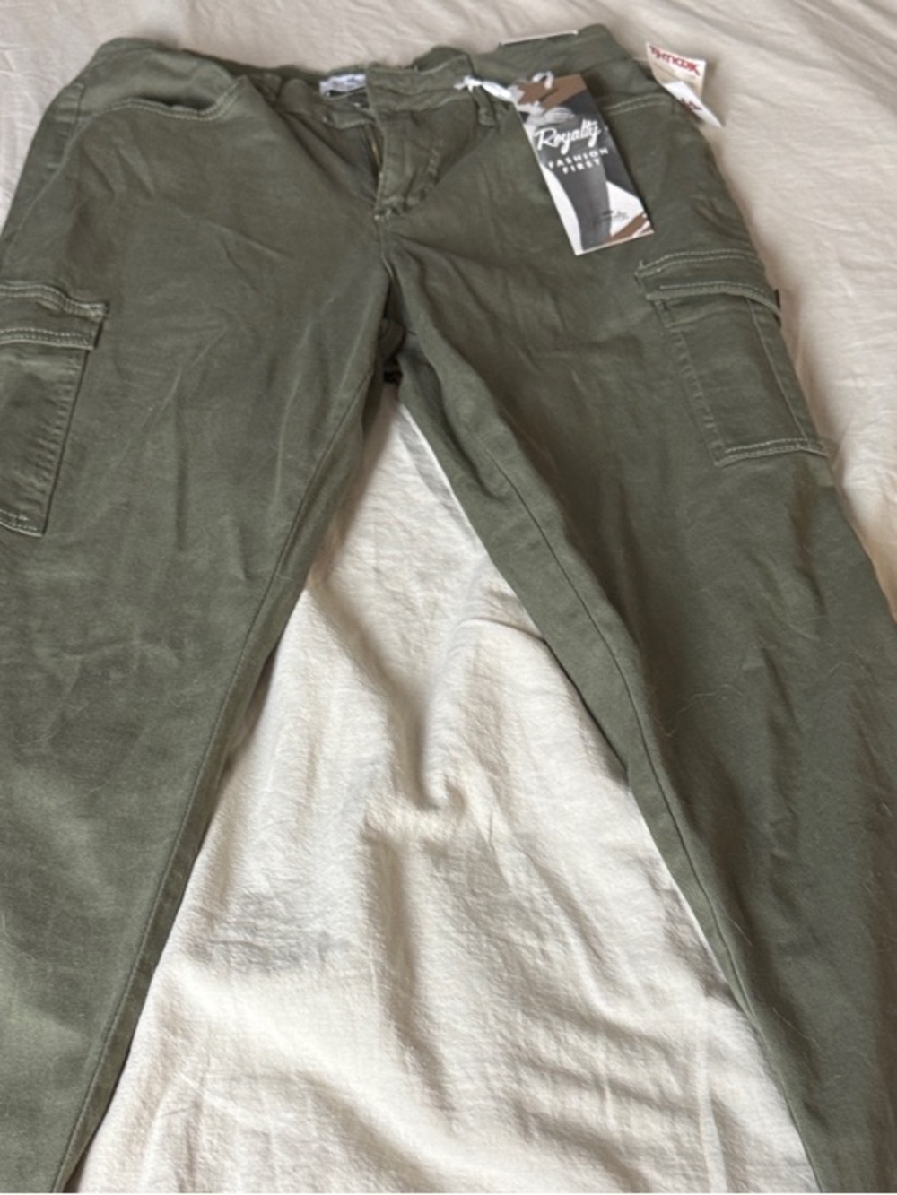 Royalty For Me Olive Green Women’s Skinny Cargo Pants